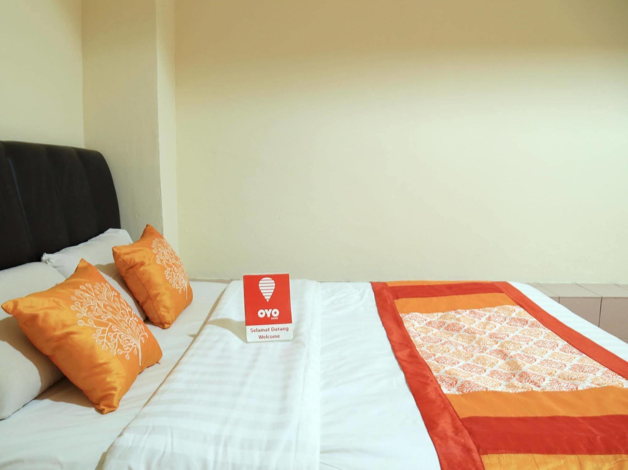 Hotel Surya Palace クアラルンプール エクステリア 写真
