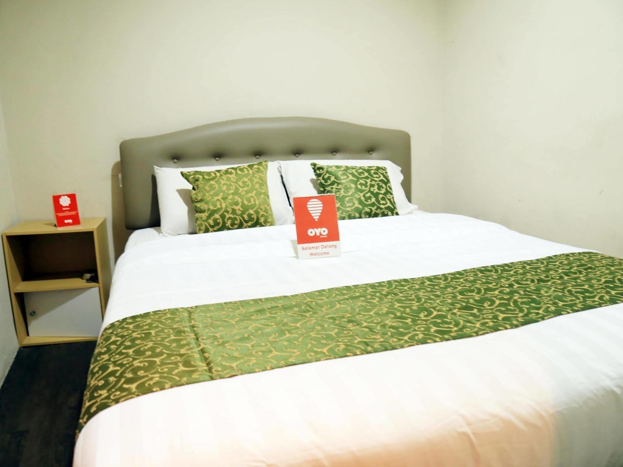 Hotel Surya Palace クアラルンプール エクステリア 写真